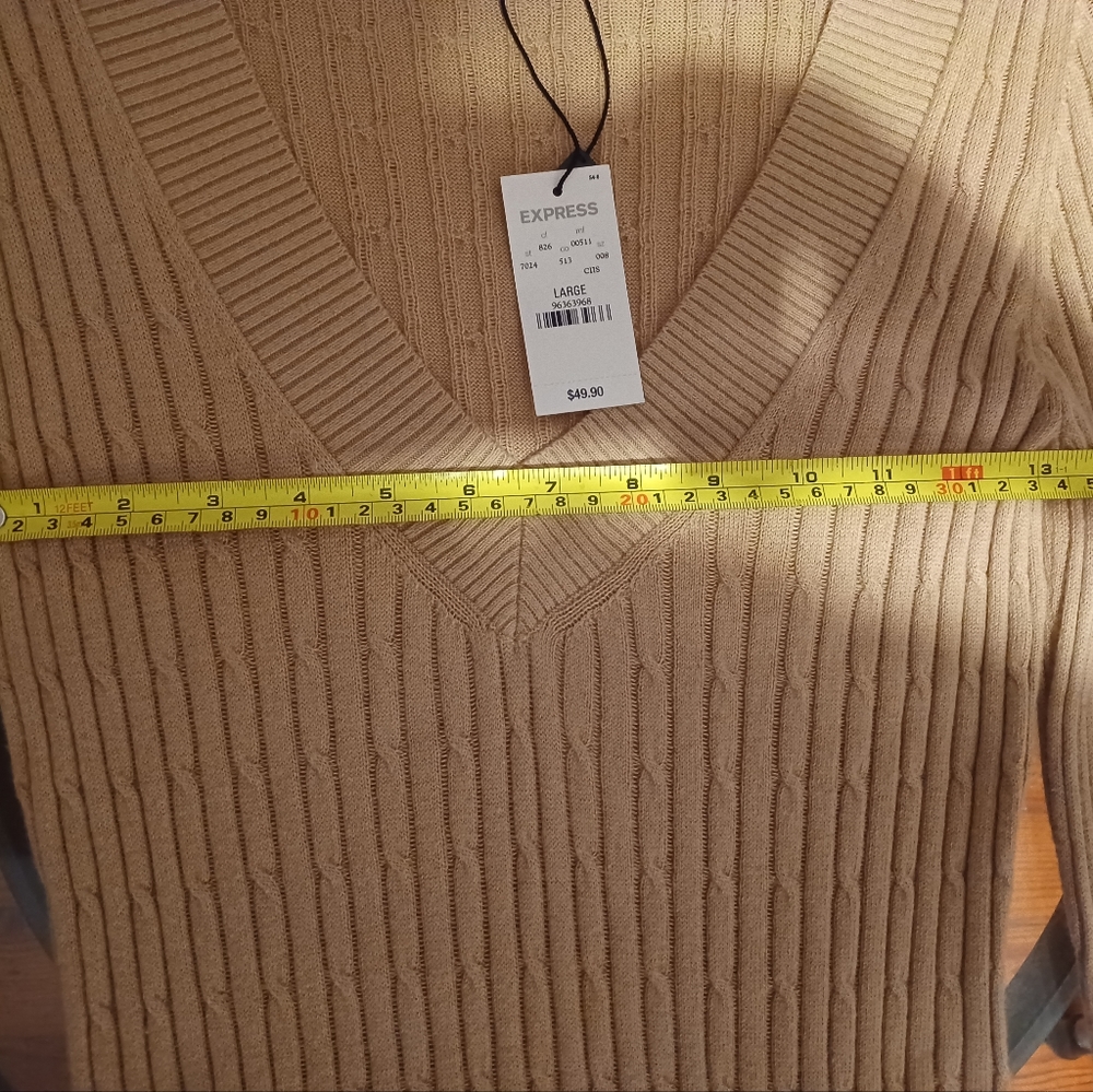 Express sweater - Picture 4 of 4